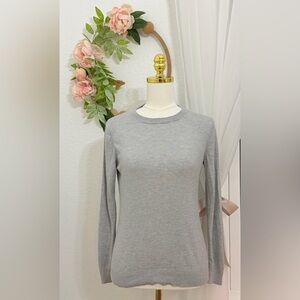 NEW Banana Republic Silk Cashmere Sweater Gray Minimalist Quiet Luxury Size S -